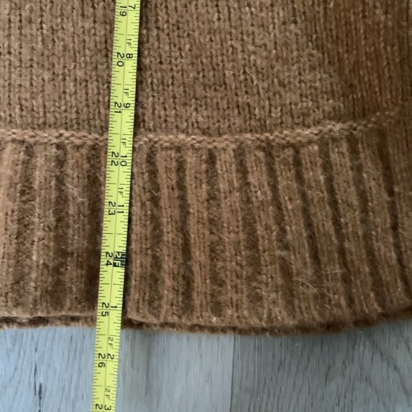 Everlane The Cloud Turtleneck Alpaca wool blend size S camel brown tan sweater - Picture 7 of 10